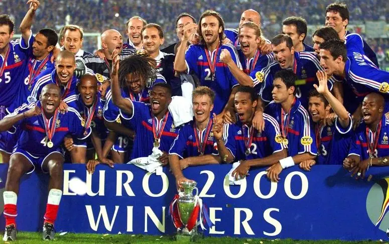 Quiz : êtes-vous incollable sur le titre des Bleus à l’Euro 2000 ?