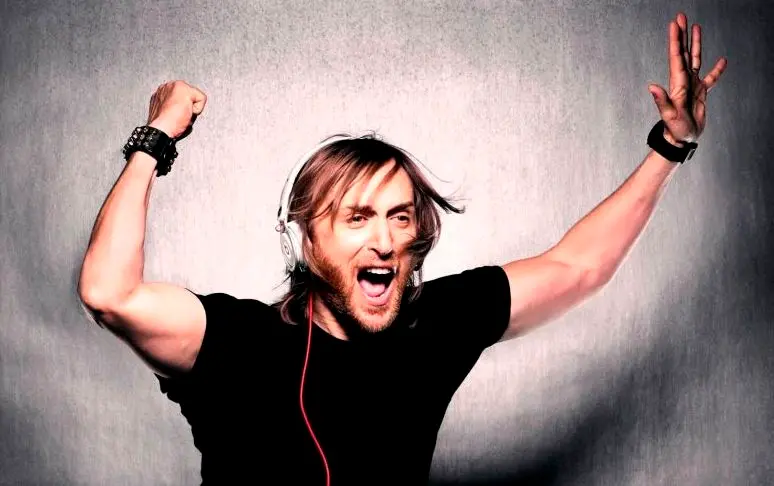 David Guetta vous invite à chanter sur l’hymne de l’Euro 2016