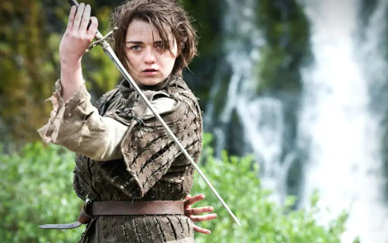 Arya Stark tease la saison 6 de Game of Thrones et le retour de Jon Snow