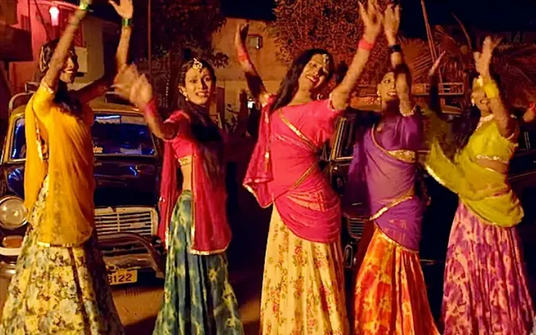 Vidéo : le premier groupe trans indien va vous rendre “Happy”