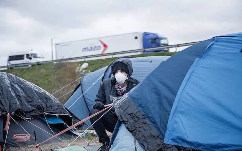 En images : dans l’objectif des habitants de la “jungle” de Calais