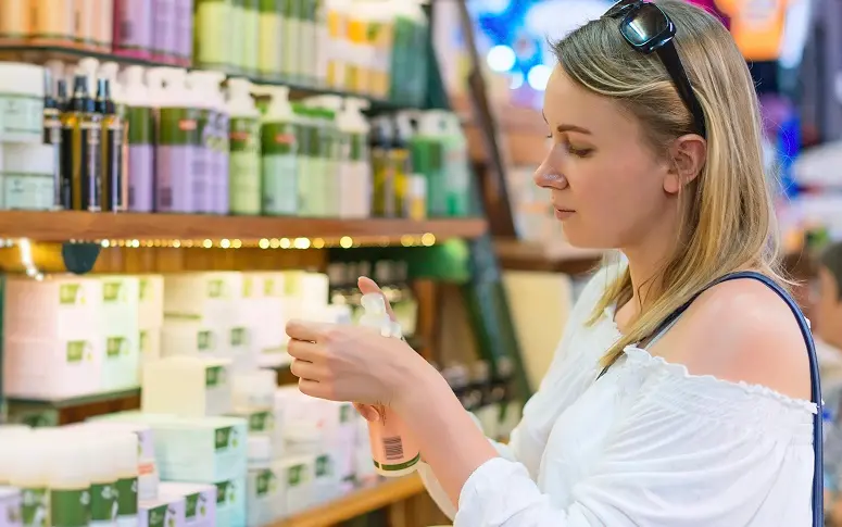185 produits cosmétiques du quotidien contiendraient des substances toxiques