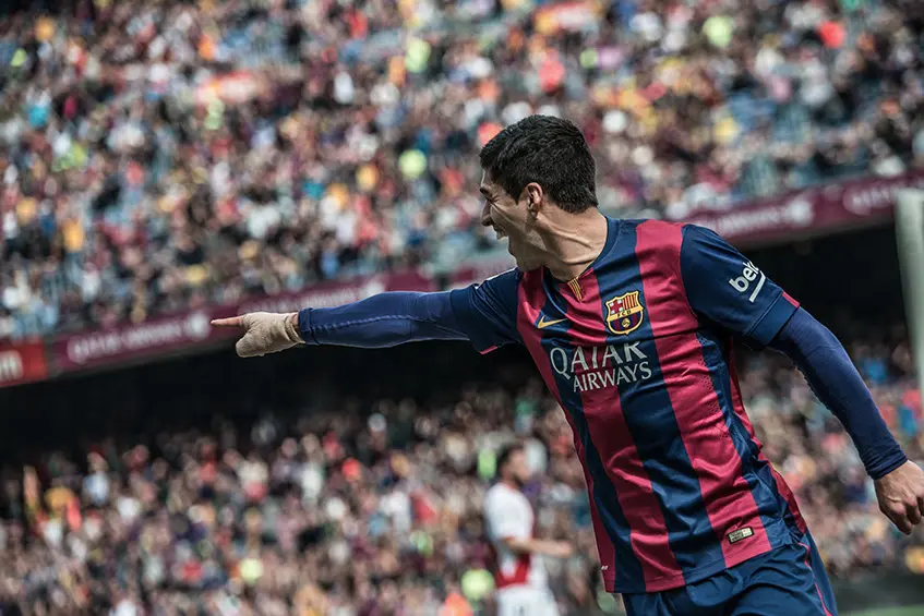 En images : quand Twitter se fout du montage photo du Barça pour dire au revoir à Suárez