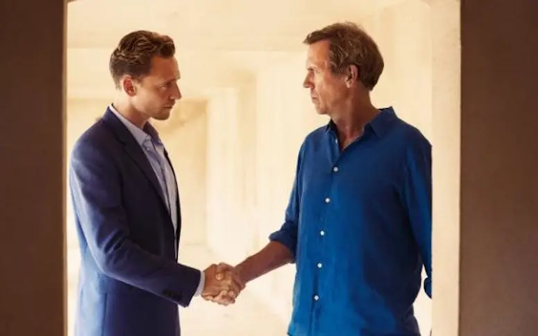 The Night Manager : duel au sommet entre Tom Hiddleston et Hugh Laurie