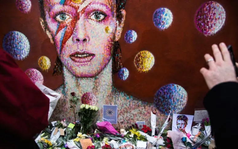 À Londres, la fresque murale de David Bowie sera conservée par la ville