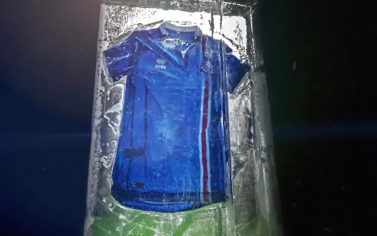 L’Islande dévoile son maillot pour l’UEFA EURO 2016 ™