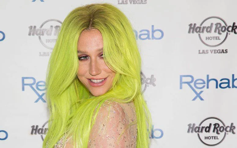Sony Music va-t-il finalement virer le producteur de Kesha ?