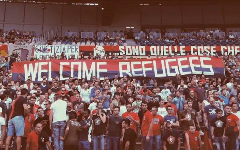 La belle initiative du week-end : un club italien invite 400 réfugiés pour assister à un match