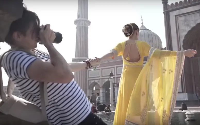 Vidéo : le couple le plus célèbre d’Instagram dévoile l’envers de ses photos posées