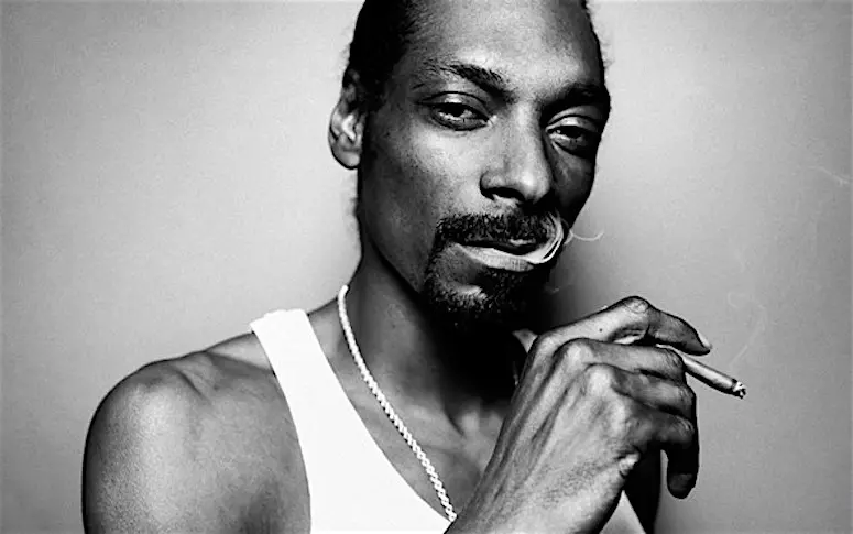 Snoop Dogg ne pouvait pas passer ce jour saint sans offrir un nouveau son