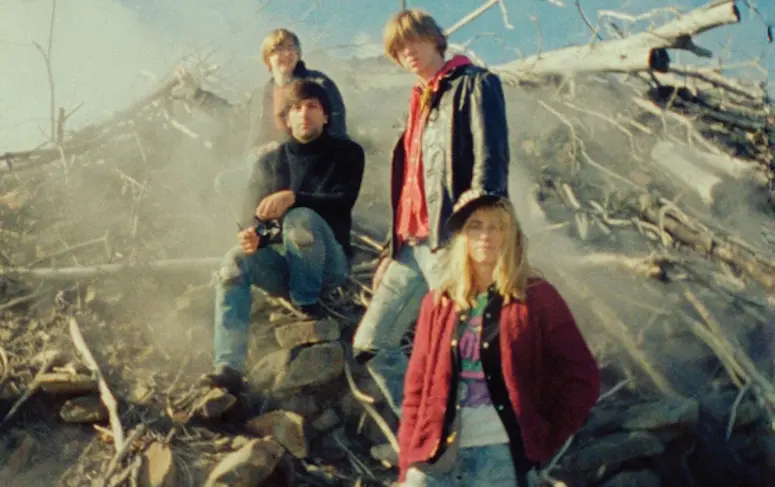 En écoute : Sonic Youth dévoile le premier extrait d’un album d’inédits datant de 1986