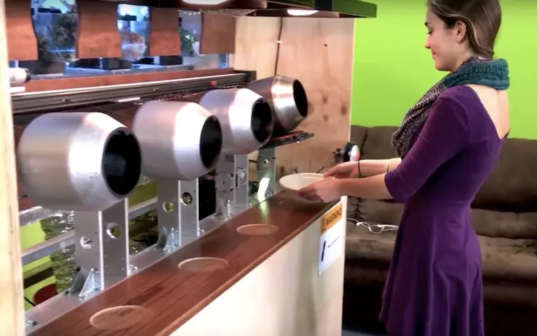 Grâce à cette cuisine robot, il sera bientôt possible de manger vite et bien
