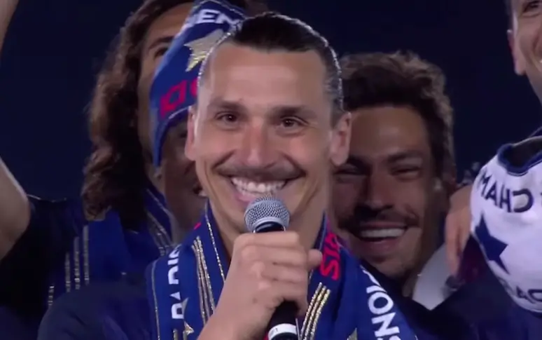Vidéo : le PSG rend un dernier hommage à Zlatan avec un best of