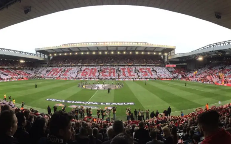 Vidéo : le vibrant hommage d’Anfield aux victimes de Hillsborough