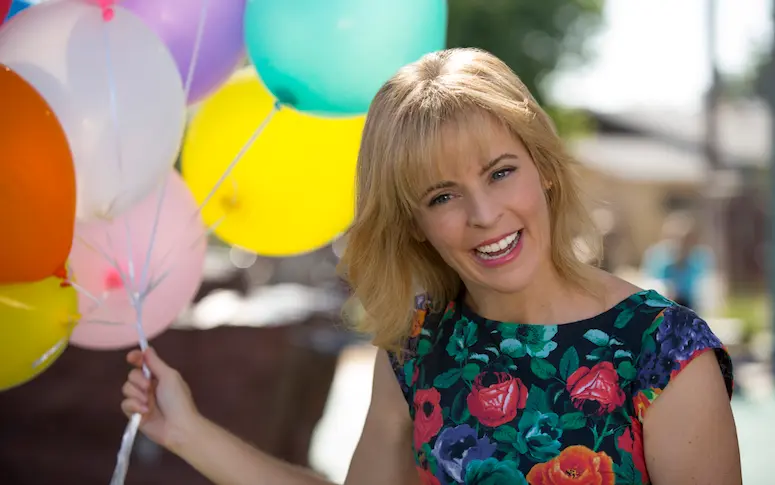 Le premier trailer délirant de Lady Dynamite, bientôt sur Netflix