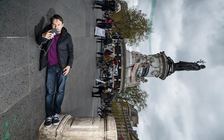 Les directs de Nuit debout sur l’appli Periscope, c’est lui