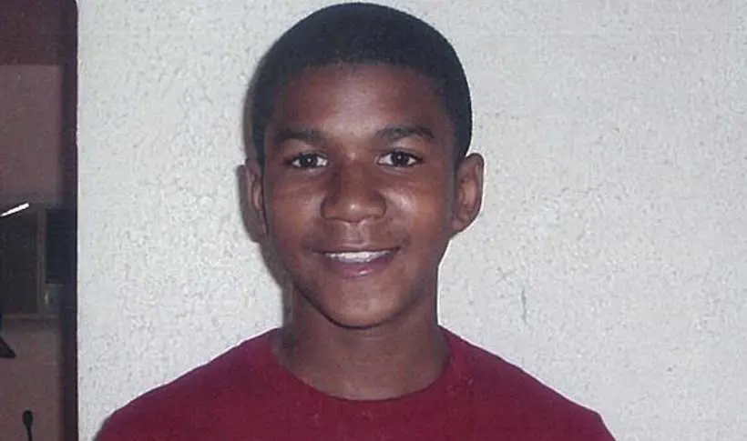 Le meurtrier de Trayvon Martin vend aux enchères l’arme avec laquelle il l’a abattu