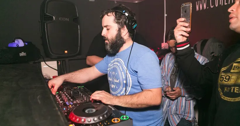 Le boss d’un club de Los Angeles interdit aux DJ de mixer sur ordi