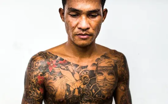 En Thaïlande, les prisonniers montent sur le ring pour leur liberté