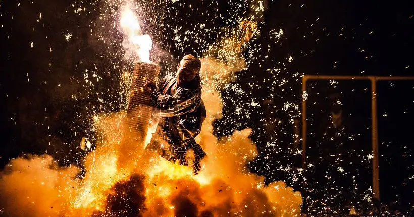 Les époustouflants feux d’artifice japonais immortalisés par Hidenobu Suzuki