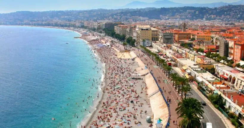 Attaque à Nice : un camion fonce dans la foule, au moins 70 morts