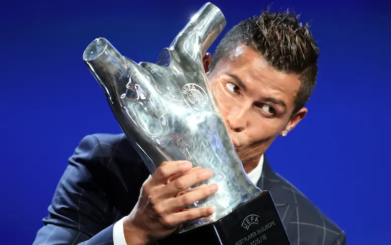 Cristiano Ronaldo élu meilleur joueur UEFA de la saison