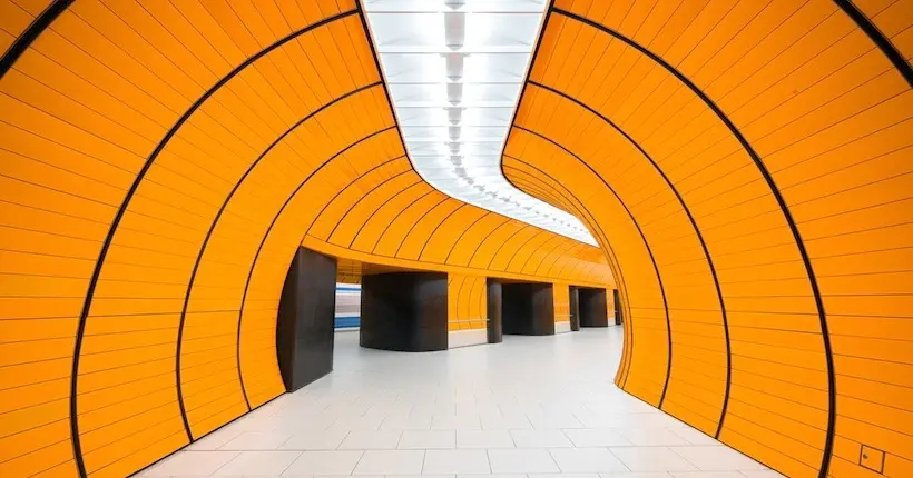 À la découverte des plus belles stations de métro avec Chris Forsyth