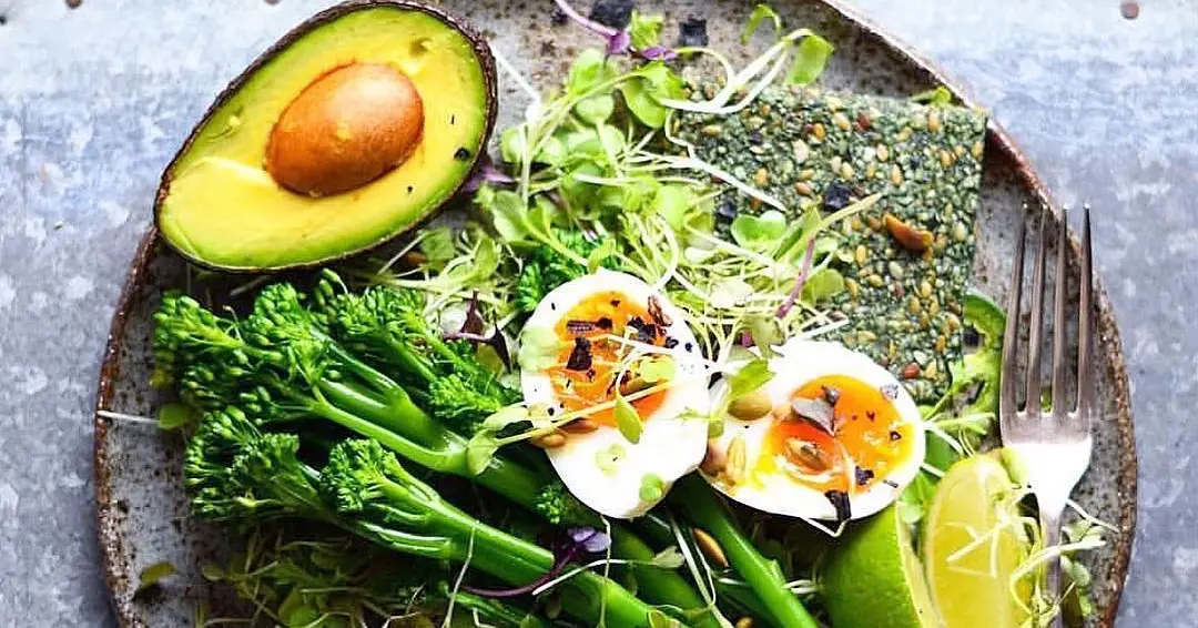 Avocat, kale et graines n’ont rien d’extraordinaire pour votre santé