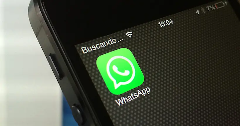 Digérez ça : WhatsApp va bientôt filer votre numéro à Facebook