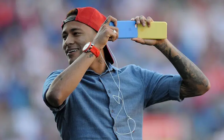 Comment le PSG pourrait présenter Neymar à ses supporters ?