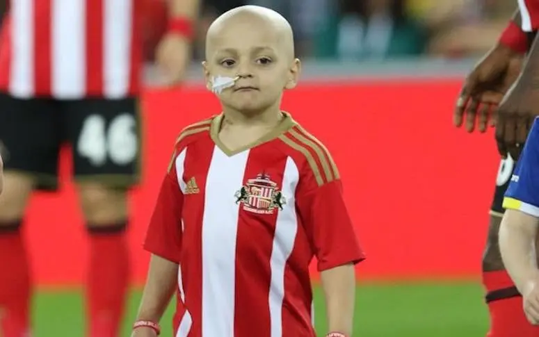 Everton donne 200.000 livres à un jeune fan de Sunderland luttant contre le cancer