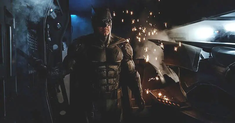 Justice League : Zack Snyder tease le nouveau costume de Batman