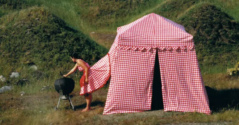 En images : ces artistes ont imaginé les tentes-robes