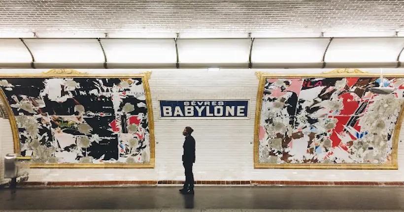 Un collectif de street art veut mettre des œuvres à la place des pubs dans le métro