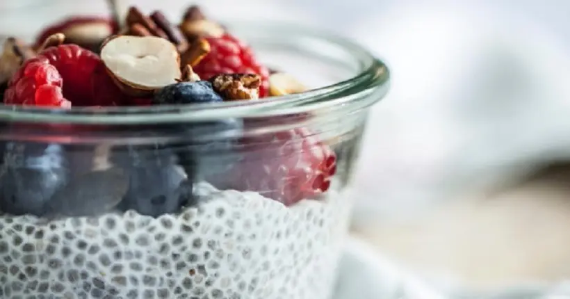 Comment préparer le pudding de graines de chia, le petit déj préféré des blogueuses healthy