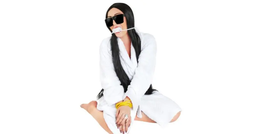 Ce déguisement inspiré du vol de Kim Kardashian fait polémique sur le Web