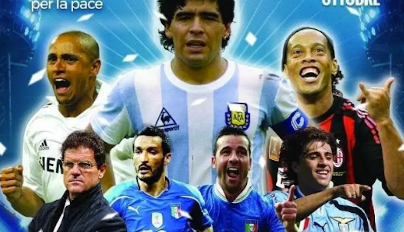 Maradona, Ronaldinho, Totti… : des légendes réunies pour un match pour la paix à Rome