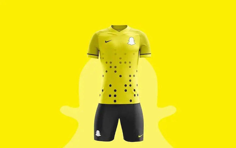 Snapchat, Instagram, Twitter : des graphistes imaginent des maillots inspirés de l’AppStore