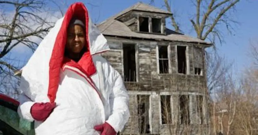 À Detroit, une femme a lancé la fabrication de duvets pour les sans-abri
