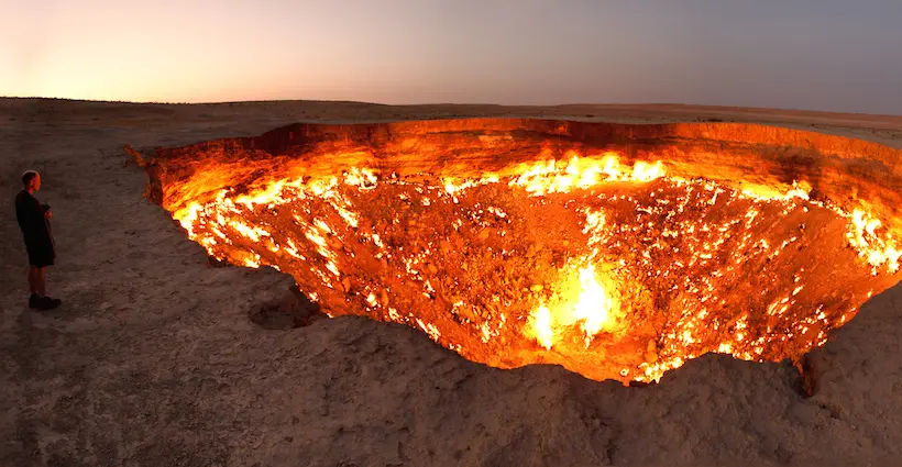 Vidéo : depuis plus de 40 ans, la porte de l’Enfer brûle au Turkménistan