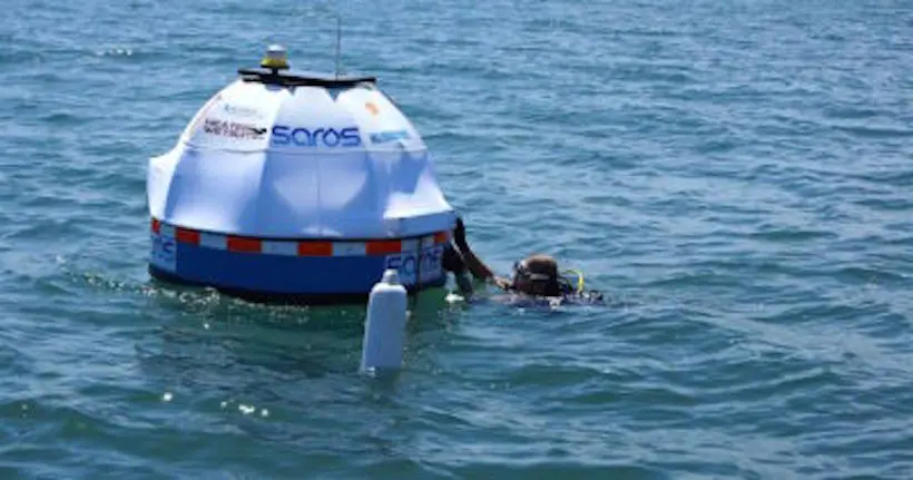 Une bouée alimentée par la force des vagues rend l’eau de mer potable