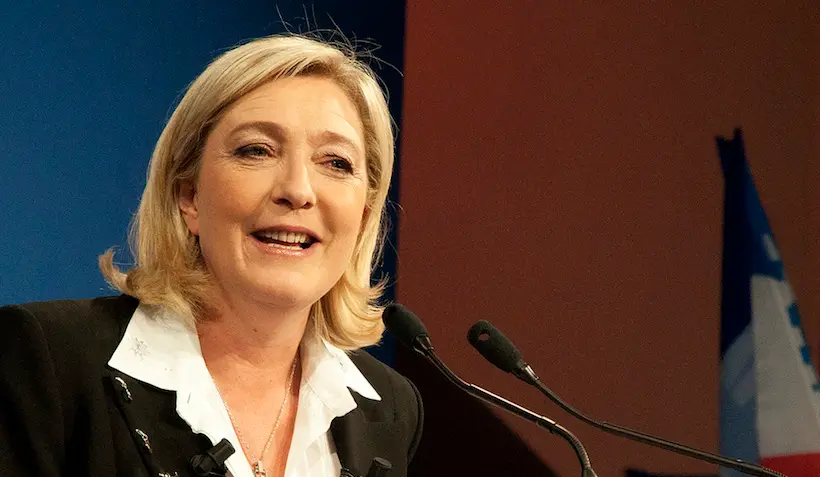 Marine Le Pen présidente, implosion de l’UE… Bloomberg imagine le pire pour 2017