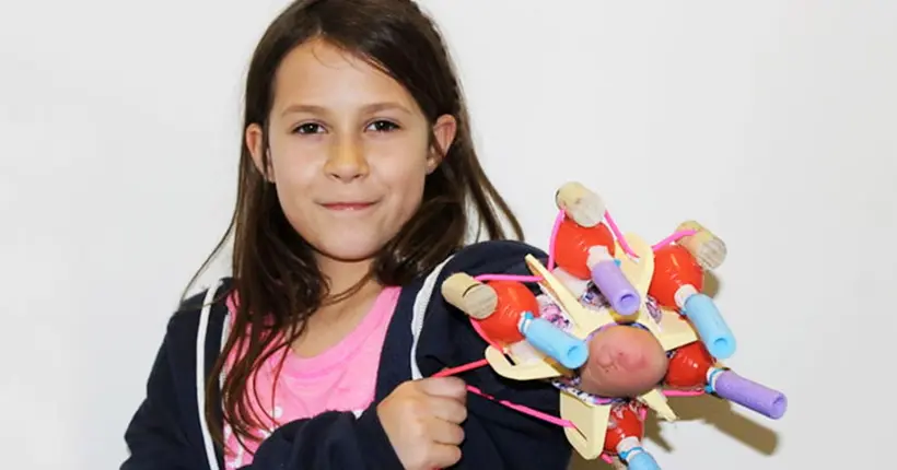 Cette petite fille de 10 ans s’est fabriqué une prothèse qui lance des paillettes