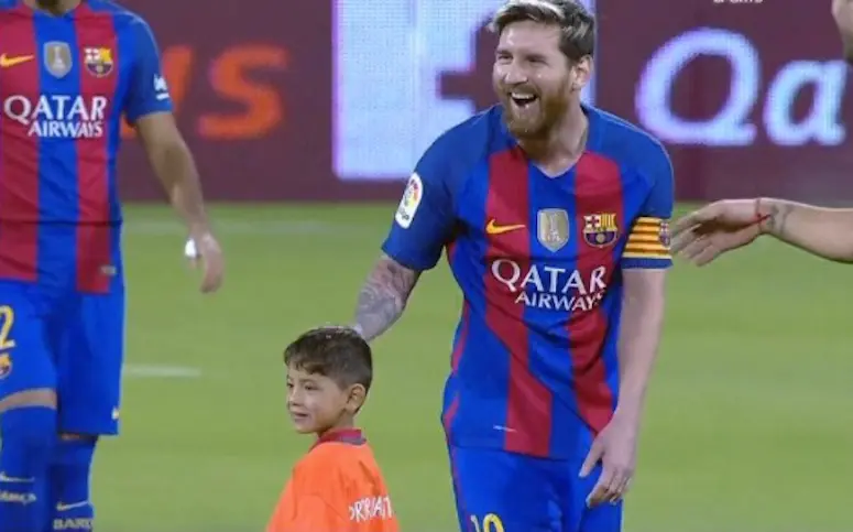 Le jeune Afghan fan de Messi a enfin rencontré son idole