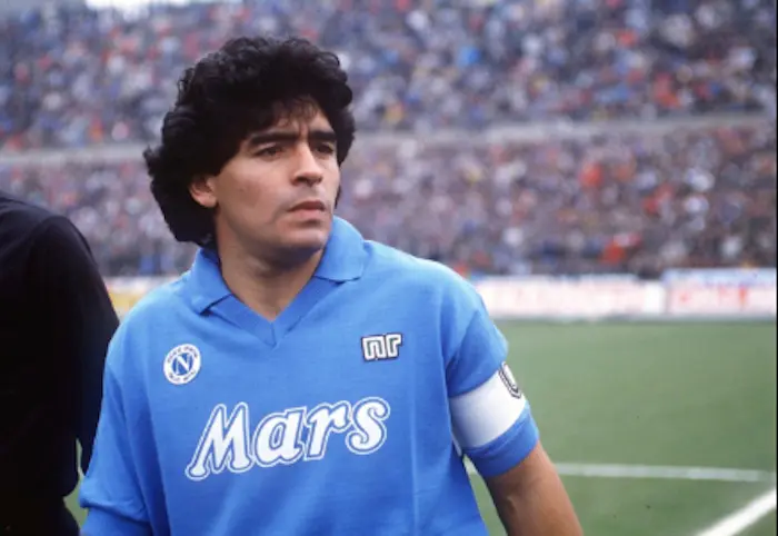 Diego Maradona de retour à Naples… pour jouer dans une pièce de théâtre