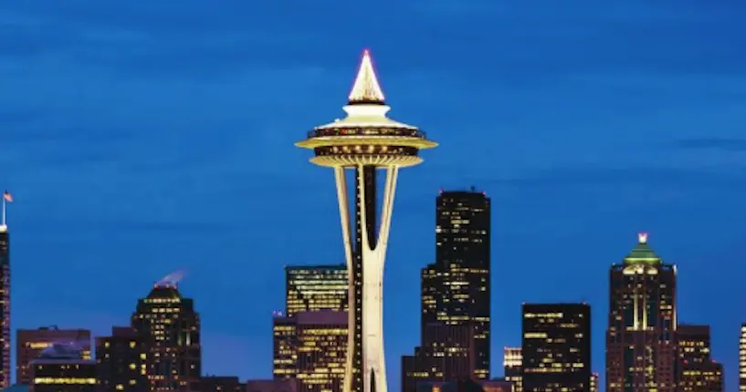 Vidéo : un drone se crashe sur la tour Space Needle de Seattle