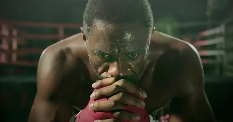 Idris Elba dégaine les gants de boxe dans le trailer musclé de son docu-série