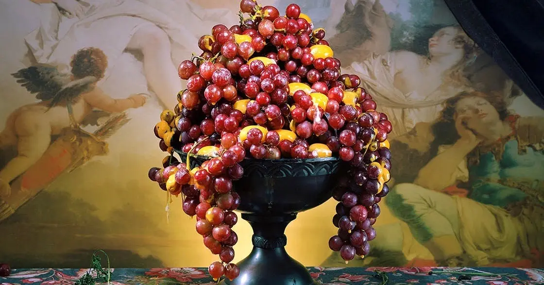 Un artiste dénonce le gaspillage alimentaire en recréant des images avec de la nourriture