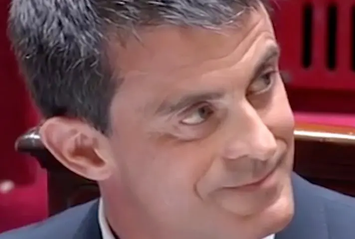 Vidéo : le 49.3, c’était vraiment pas de la faute de Manuel Valls