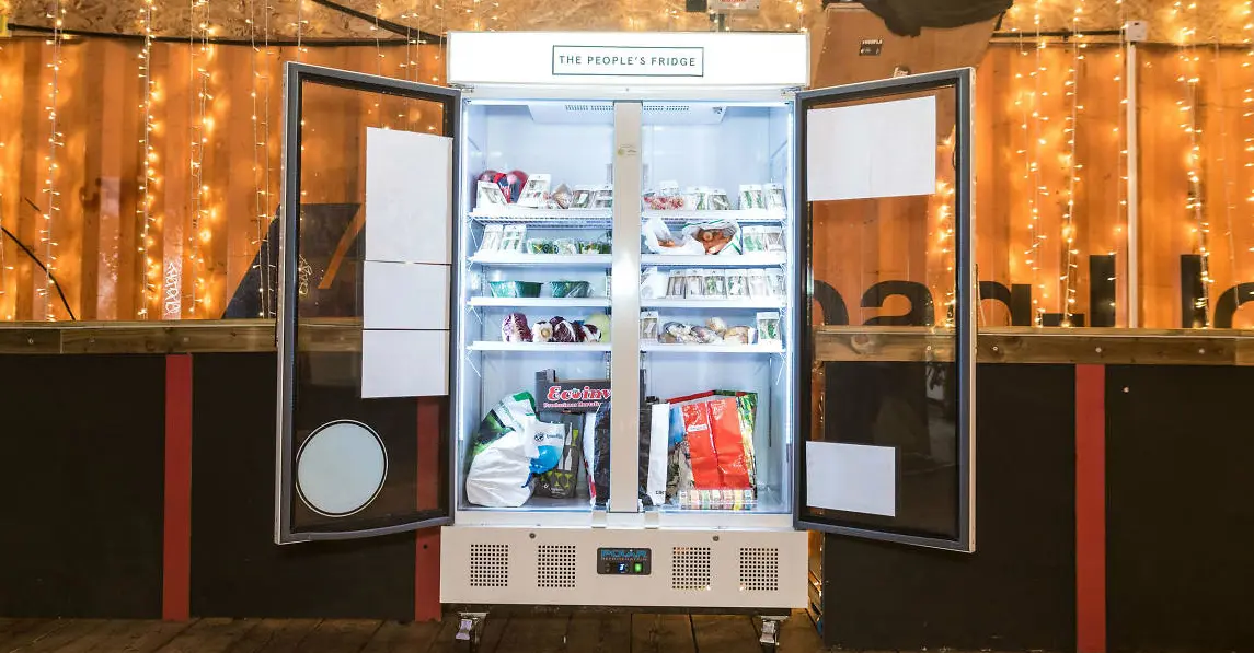 À Londres, un frigo communautaire pour lutter contre le gaspillage